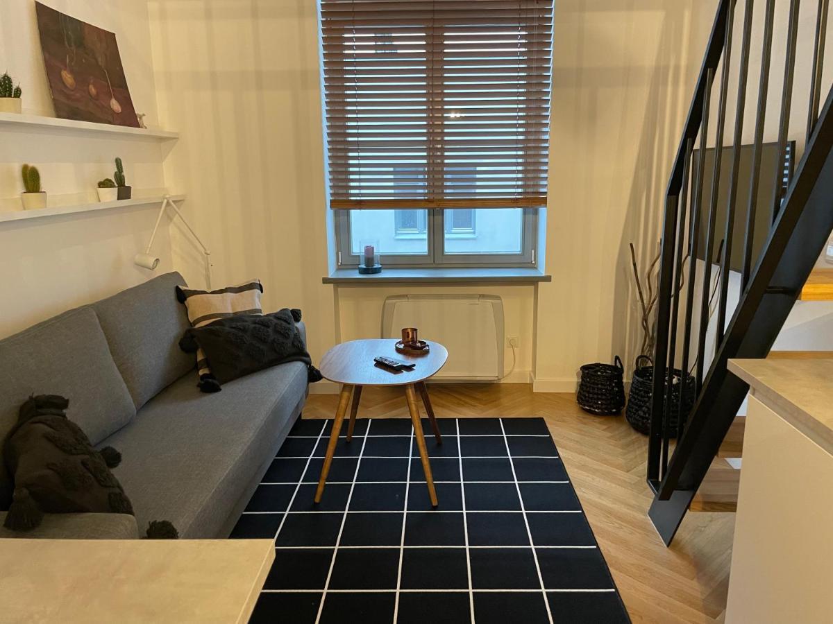 M Loft Apartment Kaunas Bagian luar foto